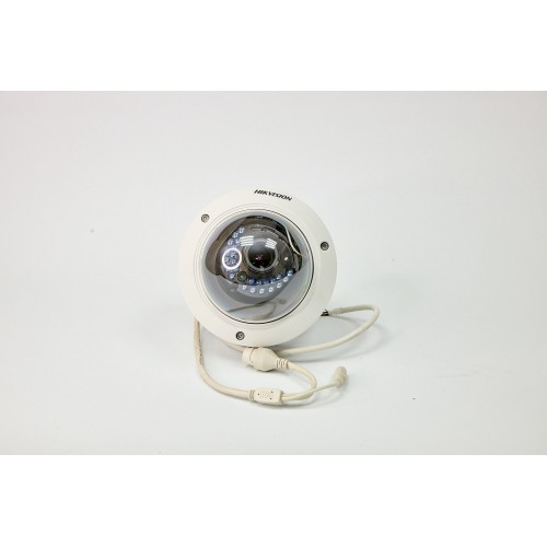 IP-камера hikvision ds-2cd2722pwo-is